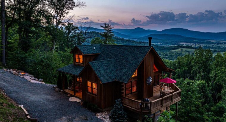 Steep Mountain Cabin Retreat, 3 Bed Scenic Views Fireplace
